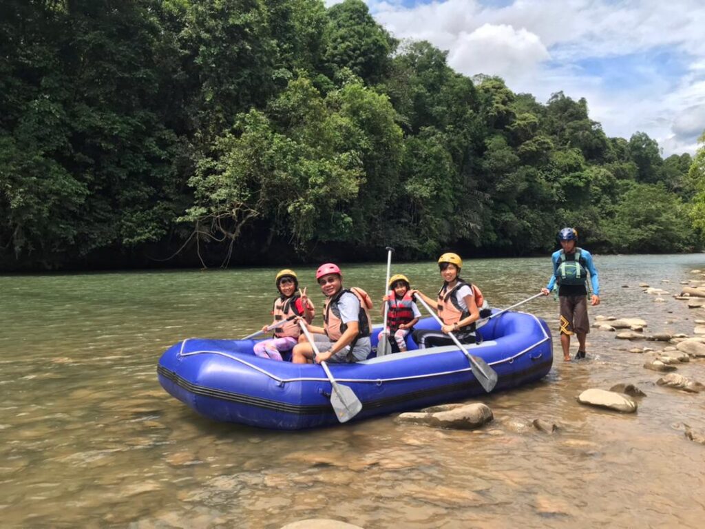 kids-rafting